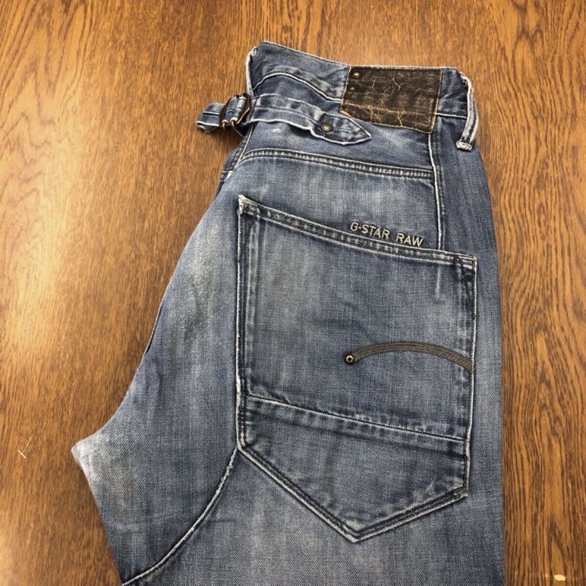 【GI311】G-STAR RAW W32 L32 色落ち加工 シンチバック ジーンズ ジーパン デニムパンツ メンズブランド古着 ジースターロウ 送料無料拍卖