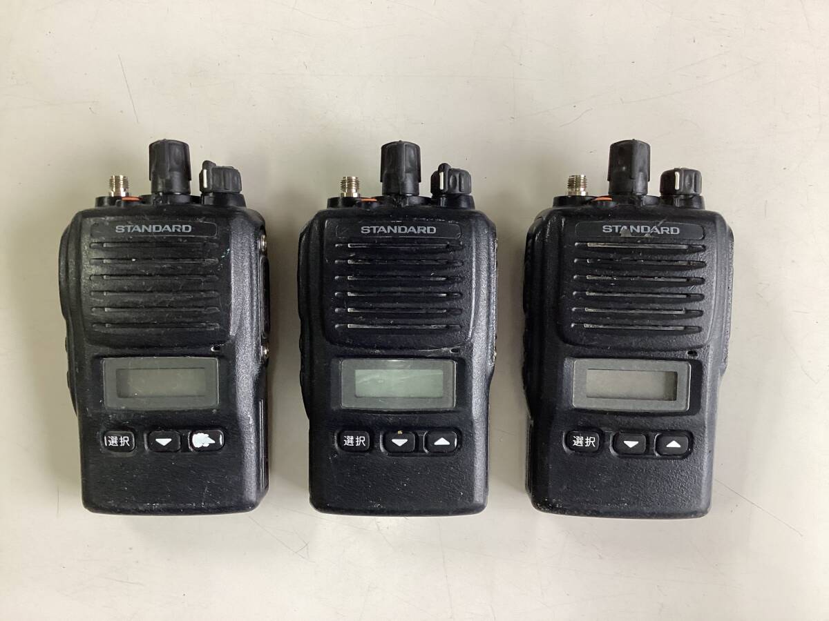 スタンダード 400MHz 5Wアナログ簡易無線機VX-582UCAT ジャンク品拍卖
