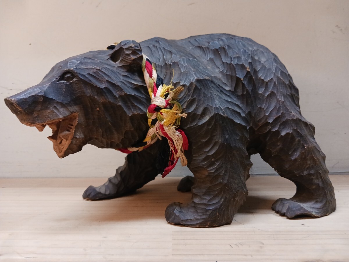 木彫り熊 北海道 程好い大きさ 無銘 伝統工芸品 置物 民芸 オブジェ クマ★拍卖