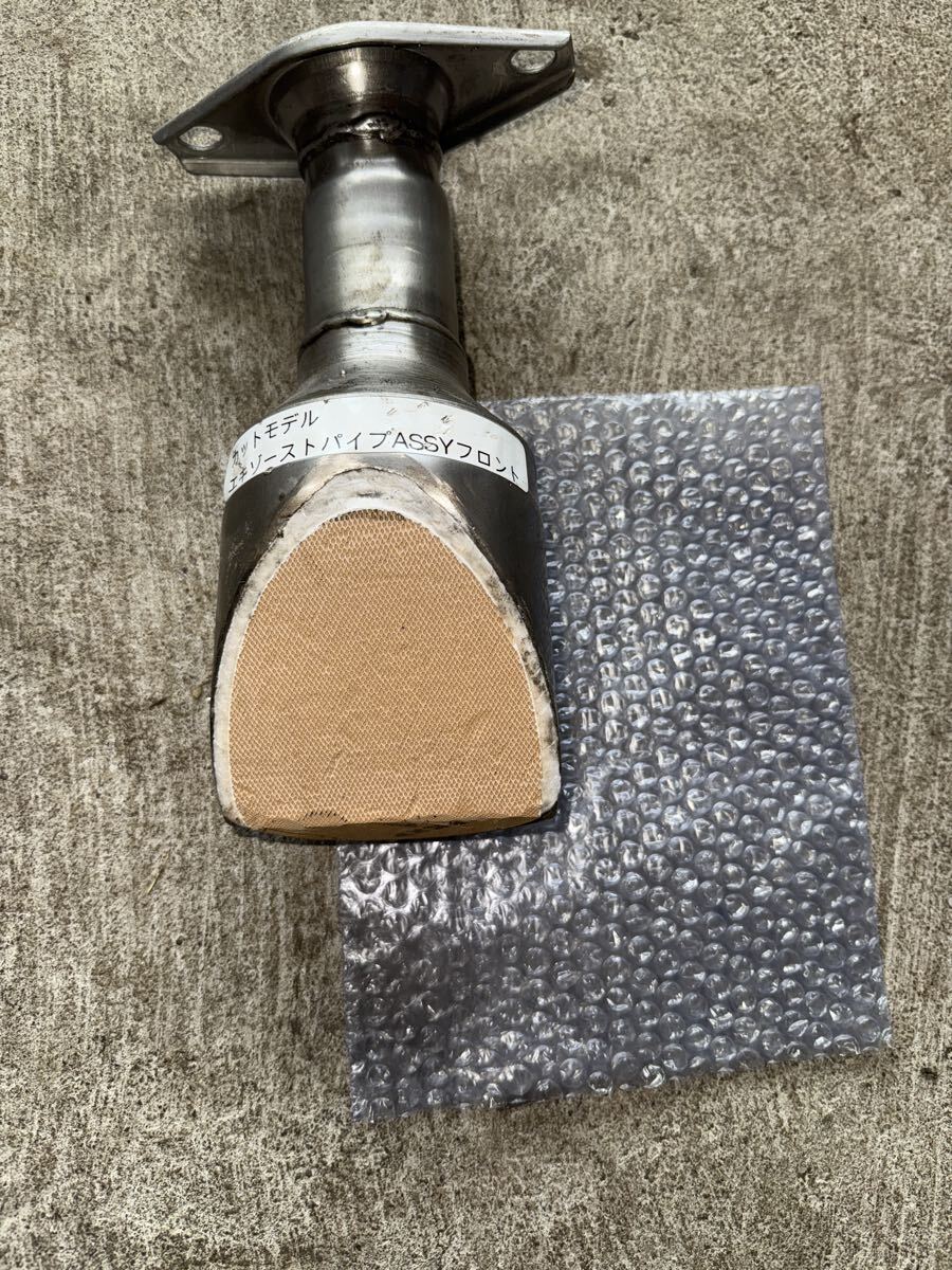 カットモデル エキゾーストパイプASSYフロント 触媒 ショクバイ カット品拍卖