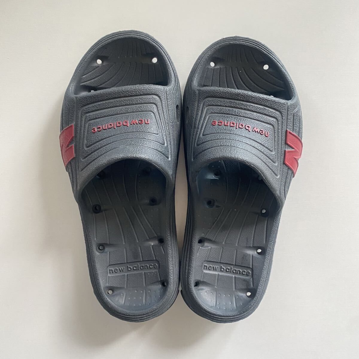 NEW BALANCE ニューバランス FLOAT SLIDE 22cm拍卖