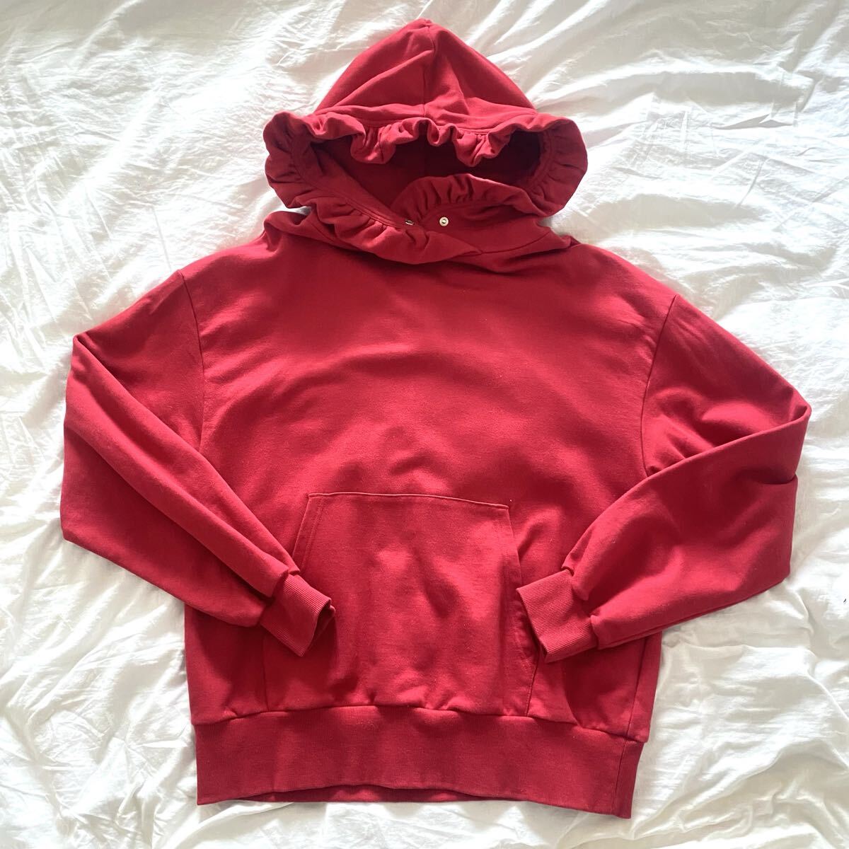 COEL コエル フリルフーディー フリルパーカー 赤拍卖