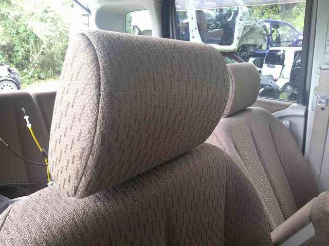 ルークス DBA-ML21S ヘッドレスト フロント2個 トリム C(C03)拍卖