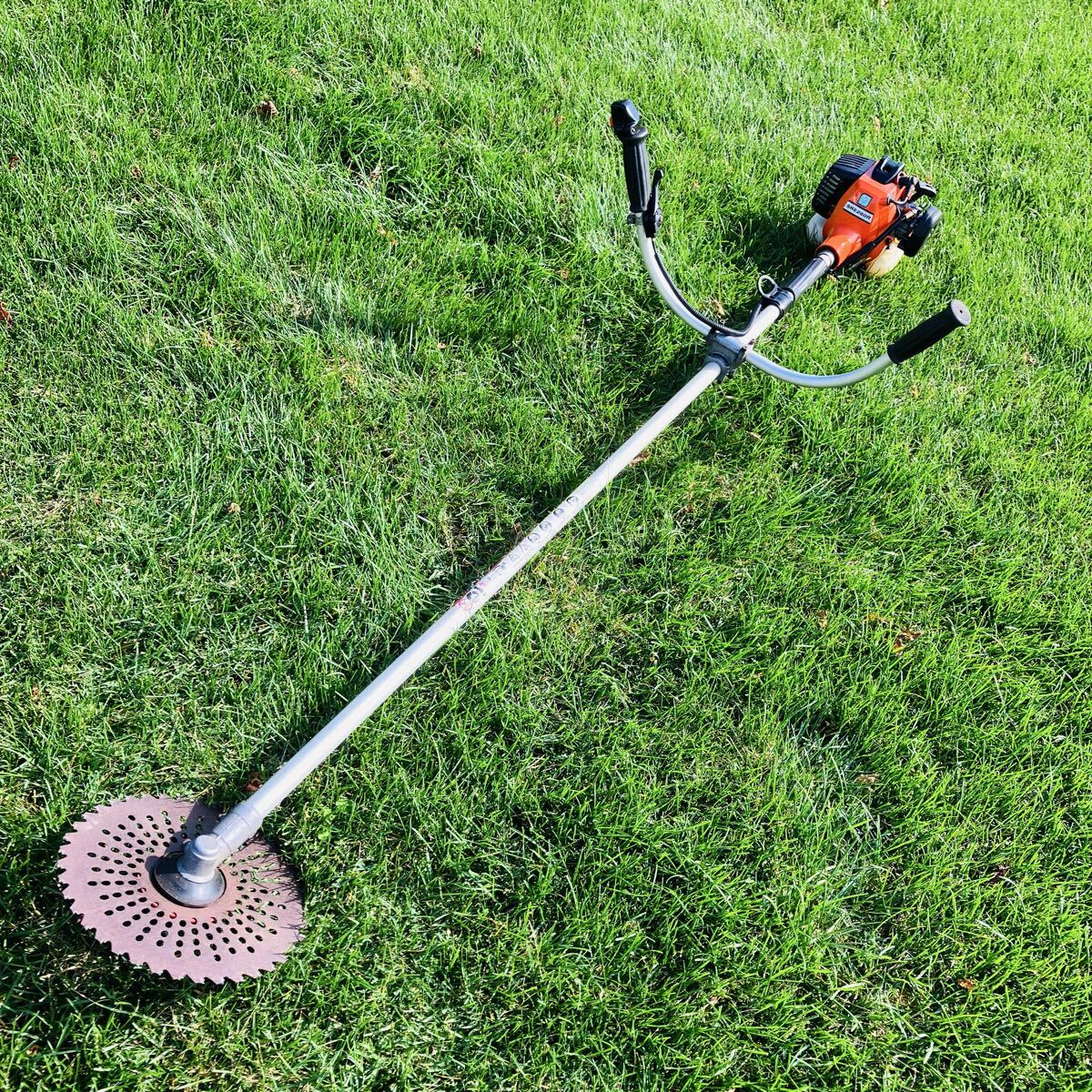 共立 SRE260R 整備・動作確認済み KIORITZ 草刈機 刈払機 草刈り機 刈り払い機 やまびこ iスタート らくらくスタート イージースタート拍卖