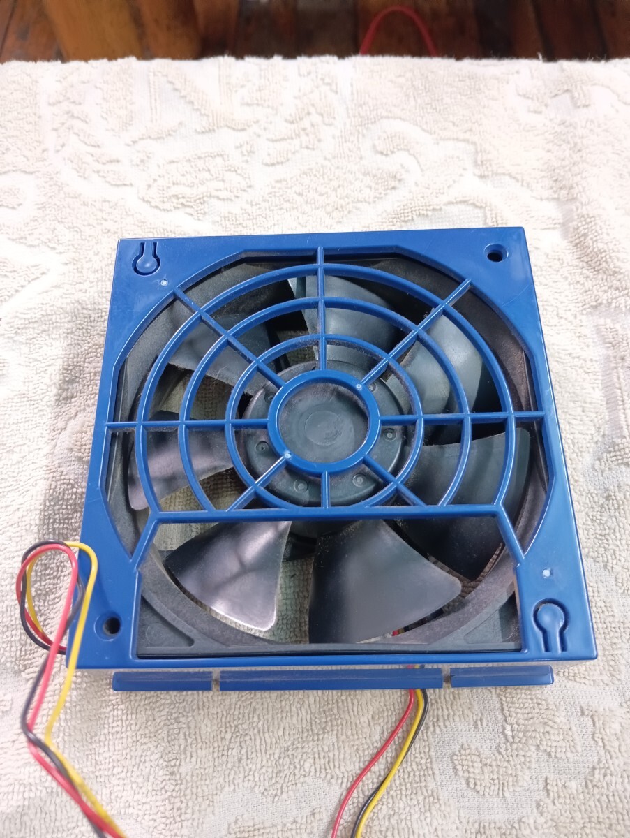 PCケースファン 稼動品 エンデバーから外した物拍卖
