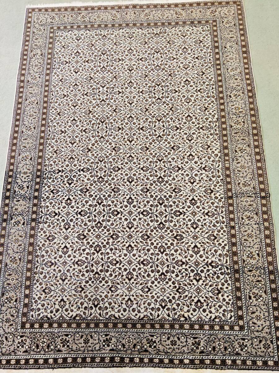 J242 トルコ絨毯 カイセリ ウール 手織 149−225cm 64万ノット ペルシャ絨毯、ヘレケ好きな方へ拍卖