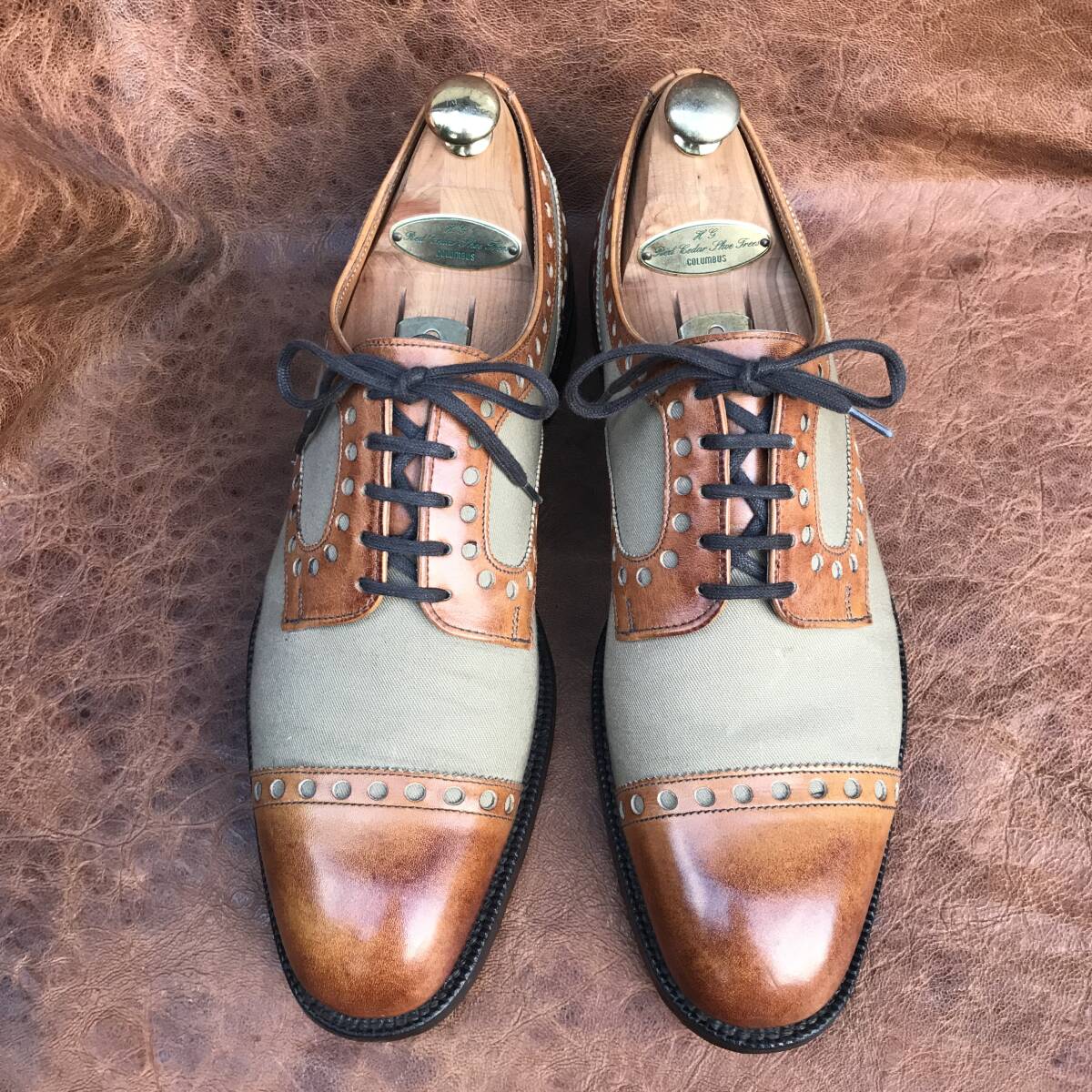 Old CHEANEY チーニー スペクテイター コンビ セミブローグ 英国製高級革靴 ヴィンテージ/検チャーチ エドワードグリーン ハンドメイド 拍卖