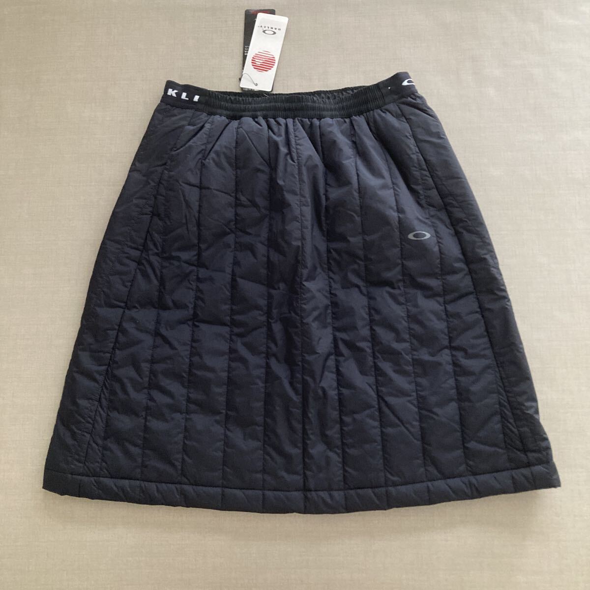 新品・未使用 OAKLEY 中綿スカート ◆ M ◆ FOA500666 ブラック オークリー拍卖