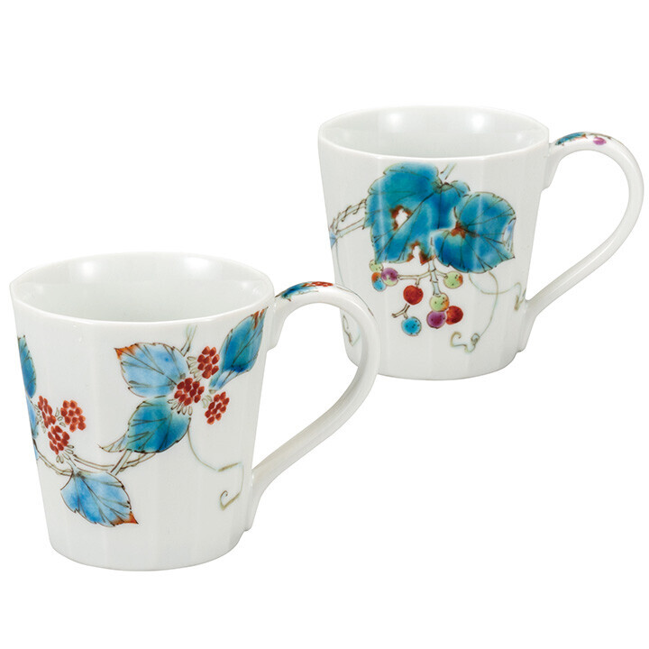 九谷焼! 平野由佳 ☆木いちご&野ぶどう・ペアマグカップ☆ K9-1072 茶器 コーヒー 紅茶 ミルク ラテ エスプレッソ カプチーノ ギフト拍卖
