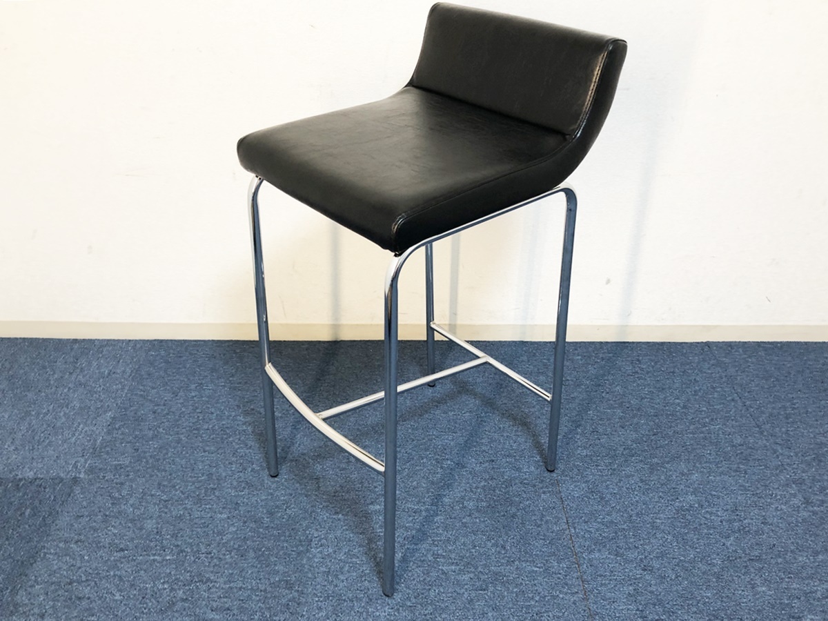 カウンターチェア背座一体型モダンスタイル 合成皮革ブラック美品 パブリックMC-132-7 脚部/スチールクロームメッキ ハイチェア 拍卖