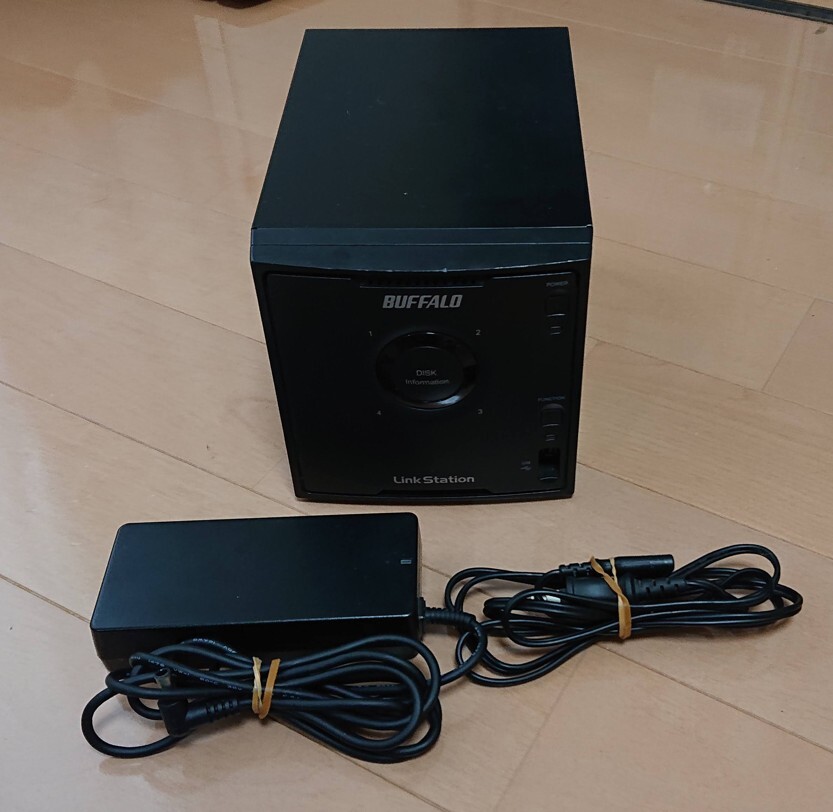 【Buffalo】 Link Station ☆ LS-Q1.0TL/D1(4Bay) ☆ HDD 1TB×4拍卖