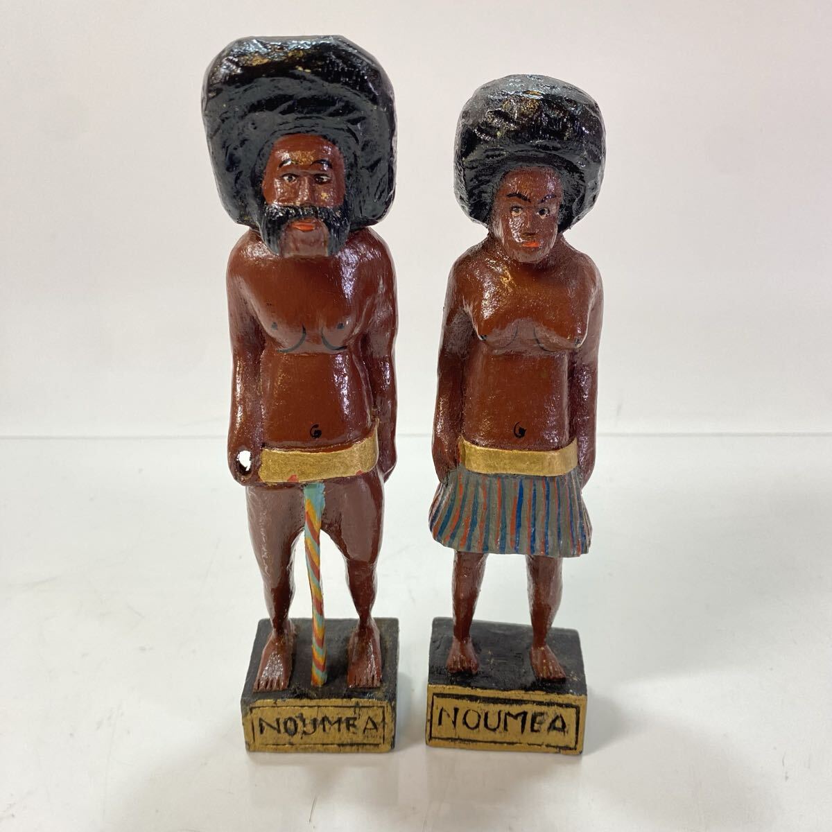 ニューカレドニア NOUMEA ヌメア 人形 男性 女性 2体セット 木製 置物 インテリア 飾 土産物 郷土玩具拍卖