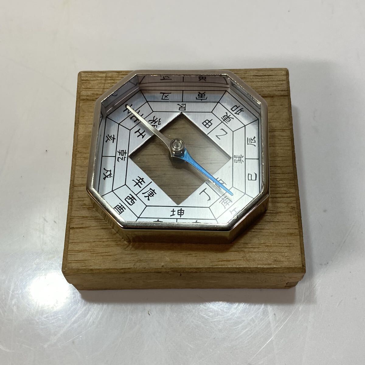 コンパス 方位磁石 風水 古雑貨 置物 インテリア 飾拍卖
