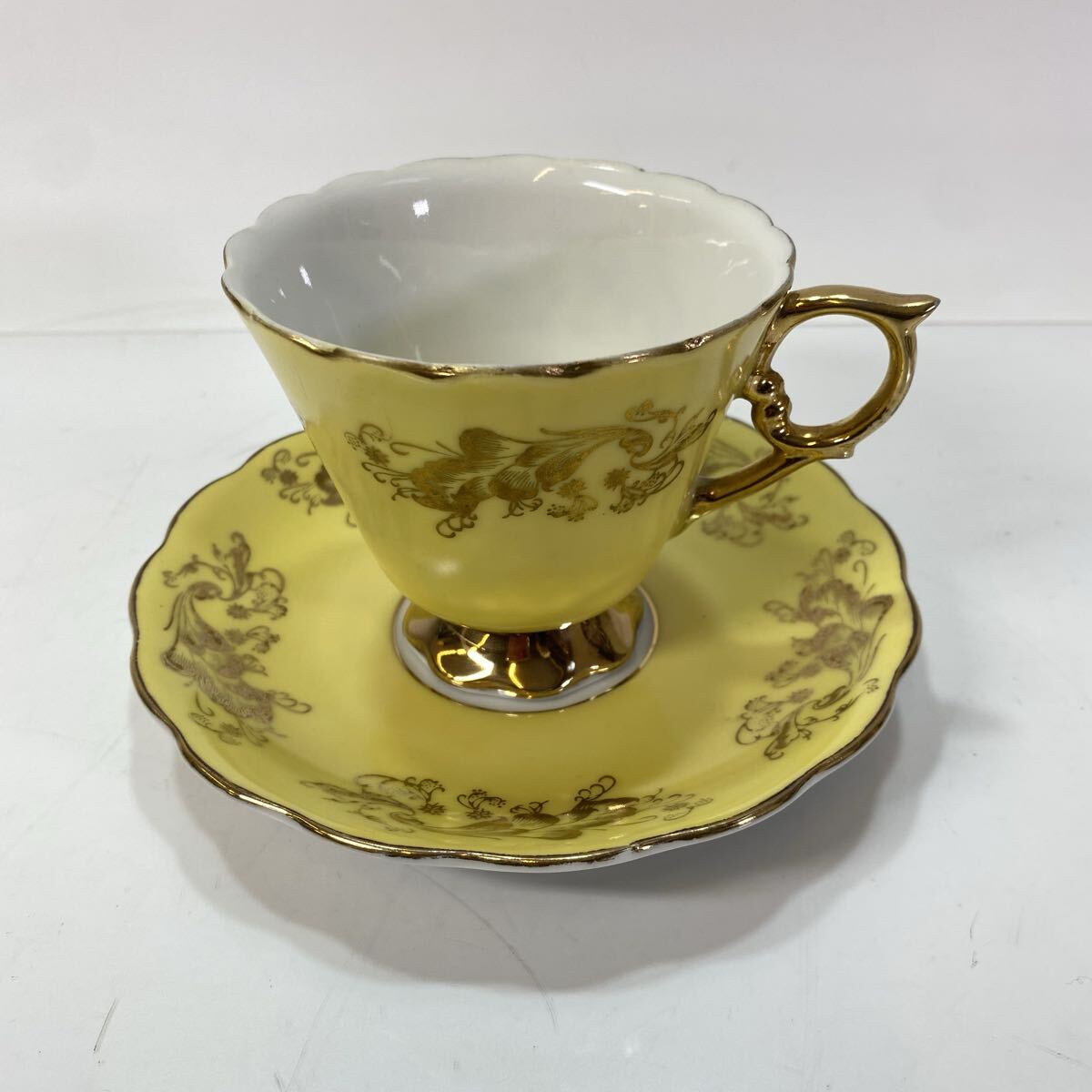 大橋陶器 カップ&ソーサー ゴールデンファンタジー イエロー系 金彩 陶磁器 食器 茶器 コーヒー 珈琲 ティー 紅茶 レトロ拍卖