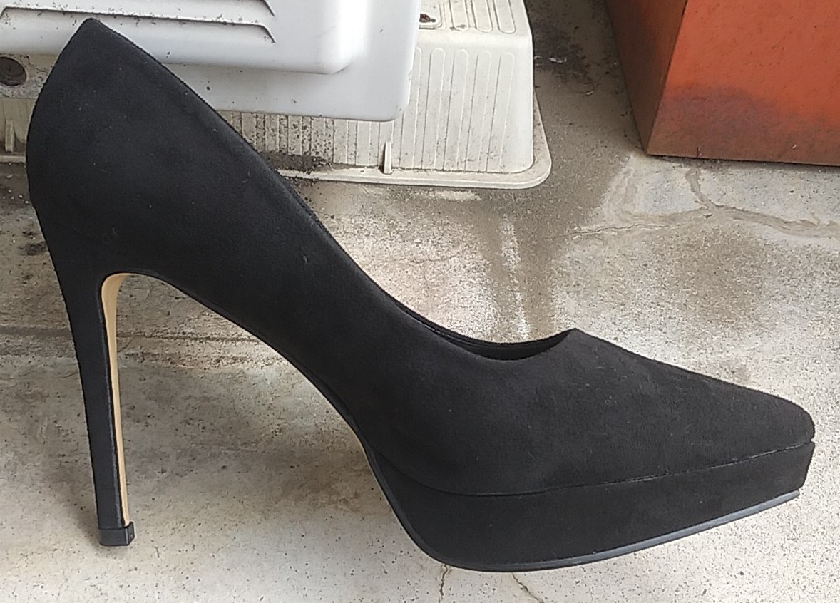 ●26cm~26.5cm●スエードハイヒール●新品●難あり拍卖