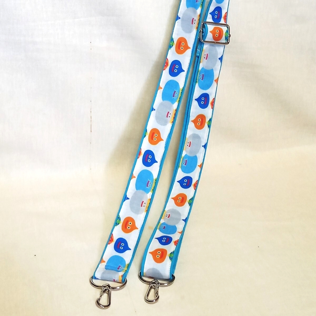 手作り☆取り外し可能☆ショルダーベルト☆3cm幅☆スライム白☆レア拍卖