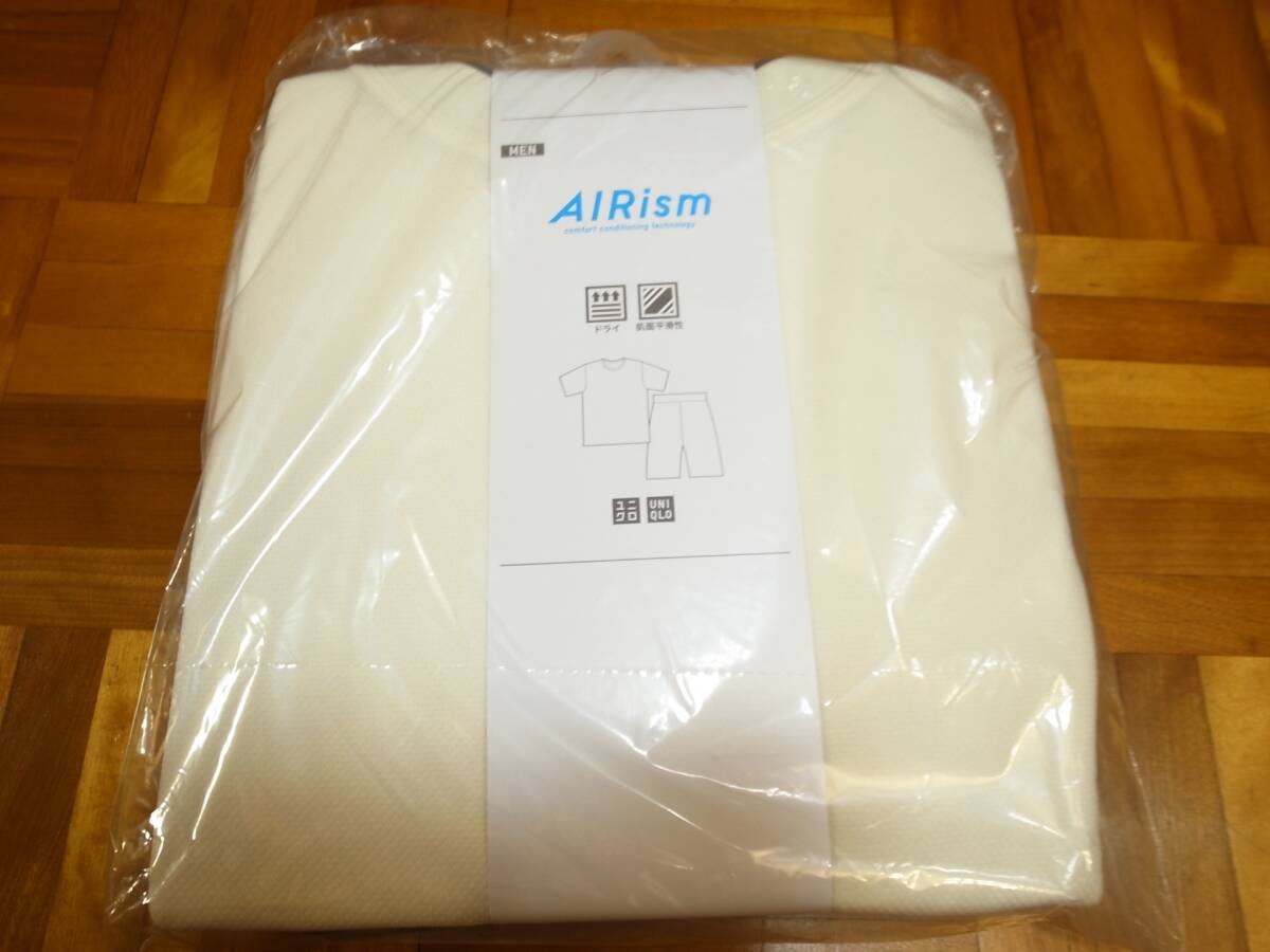 【新品タグ付き】 UNIQLO ユニクロ エアリズムコットンメッシュセット パジャマ ルームウェア 半袖 短パン 上下セット オフホワイト拍卖