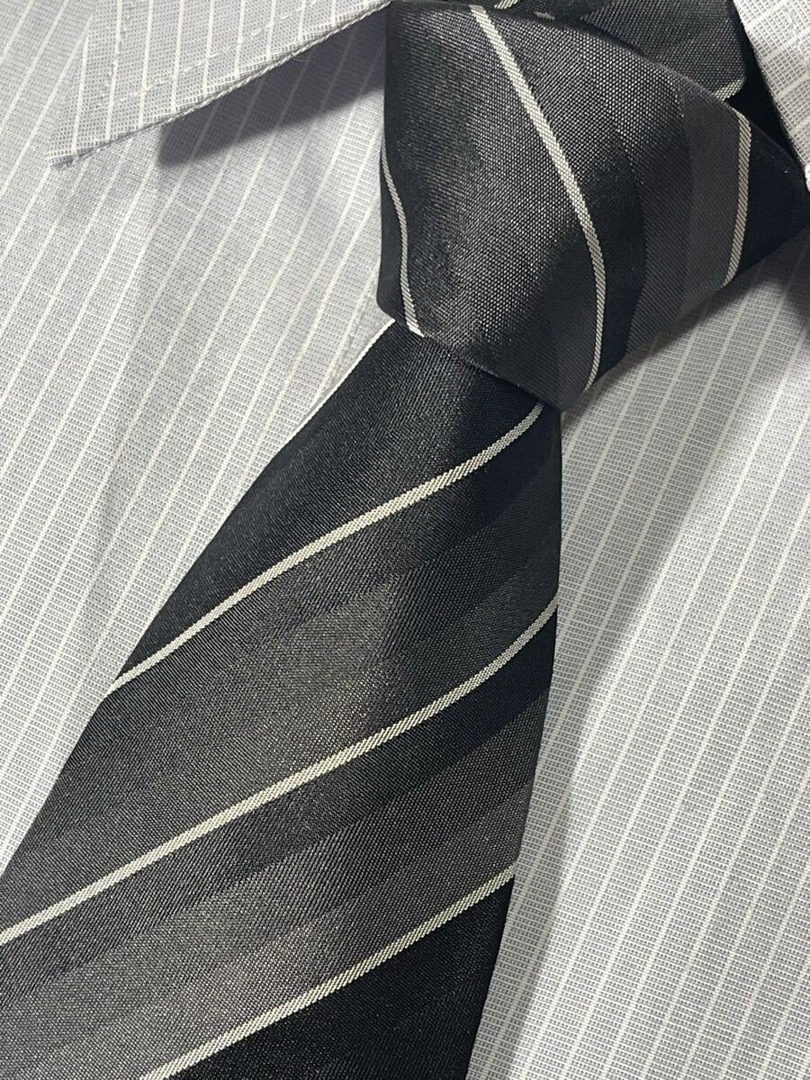 ほぼ未使用 ″HUGO BOSS″ ヒューゴボス 細身 ストライプ ブランドネクタイ 509007拍卖
