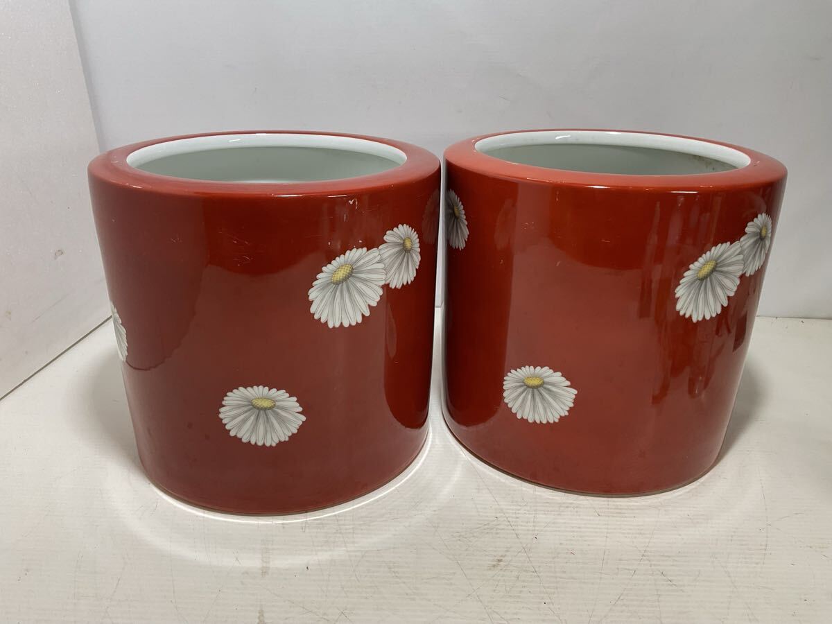 赤地 アンティーク雑貨 オールドノリタケ・則武 白菊文様 バイカラーがおしゃれな壱型火鉢 ノリタケ 昭和レトロ 陶器 火鉢 日陶 鉢カバー拍卖