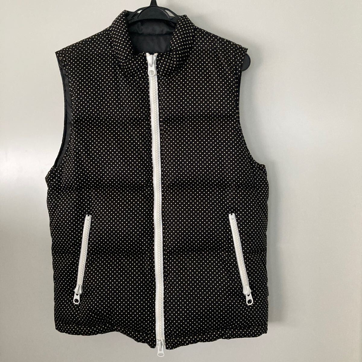 HOSU.atpd リバーシブル ダウンベスト ドット水玉拍卖