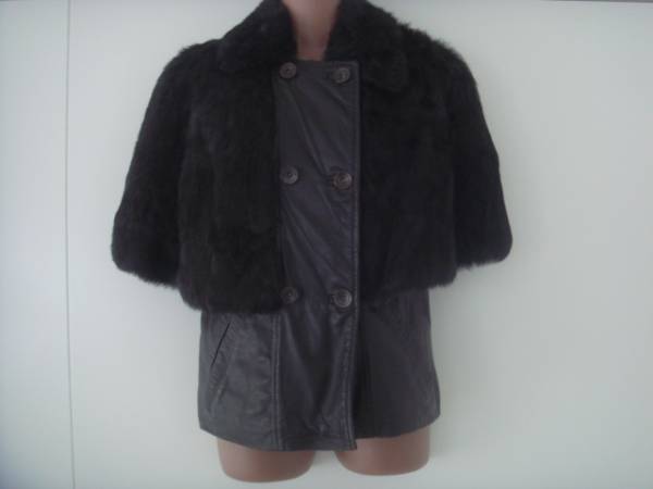 イタリア製リアルラビットファーケープラムリアルレザージャケット 毛皮拍卖