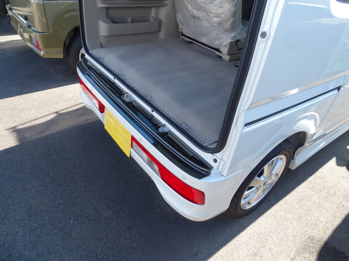 エブリィワゴン DA17W リア バンパーガード フラット ブロンズブラック 黒 ステンレス 純正バンパー 上 プロテクター スクラム クリッパー拍卖