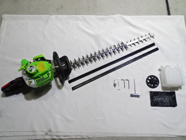 保管品奉仕 保管品 エンジン式 ヘッジトリマー 枝切り 刈り刃ロング 780mm 22.5cc バリカン ガーデニング 庭木 生垣 剪定 草刈機 刈払機拍卖