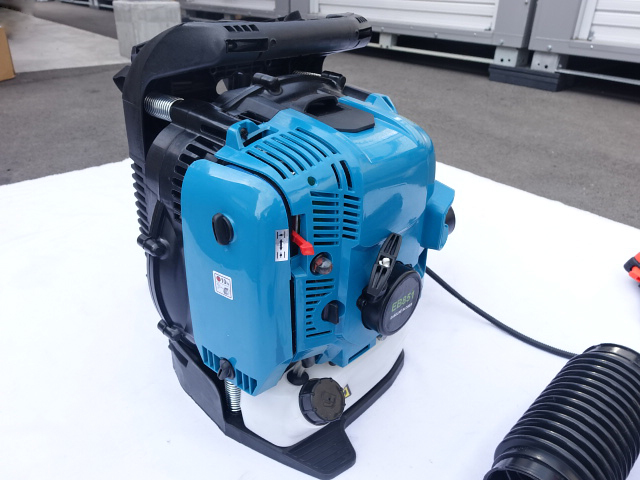 背負式 エンジン ブロアー 4サイクル ハイパワー ブロワーブロア 排気量 75.6cc 風量17/s 風速89m/s 送風機 雪解け 吹き飛ばし 雪かきnado拍卖