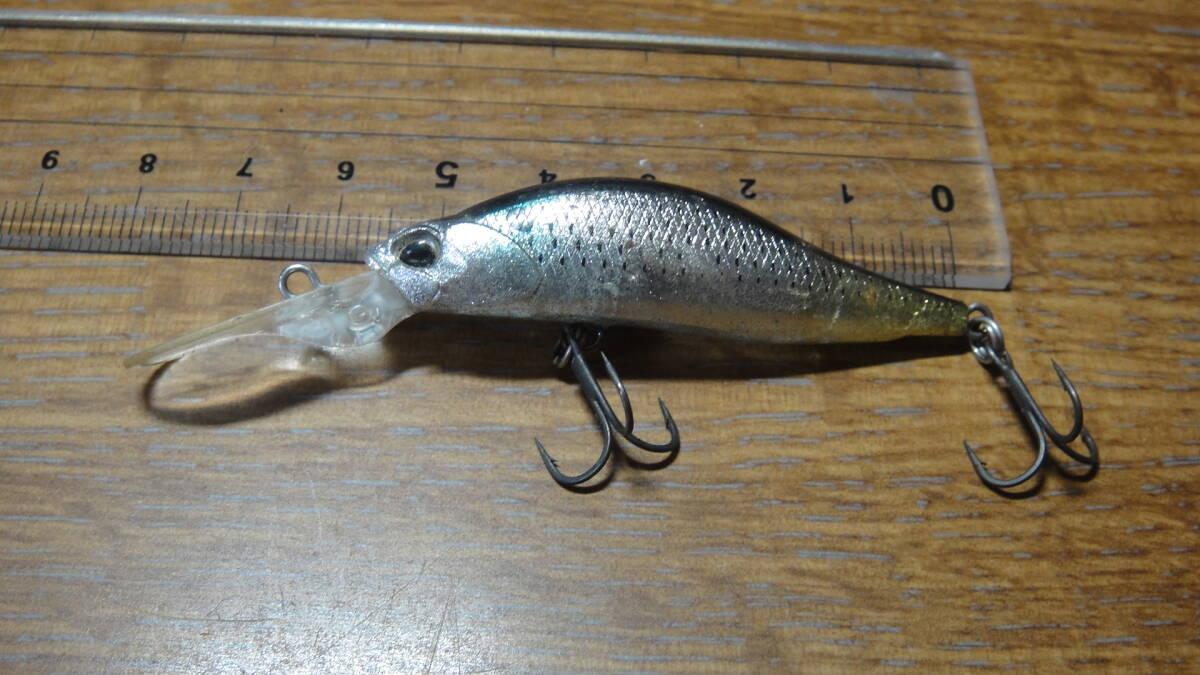 デュオ レアリス ロザンテシャッド 57MR Rozante Shad ①拍卖