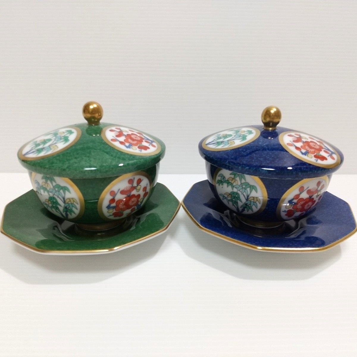 即決 香蘭社 磁芸工房 松竹梅 窓絵 蓋付き 湯呑 茶托拍卖