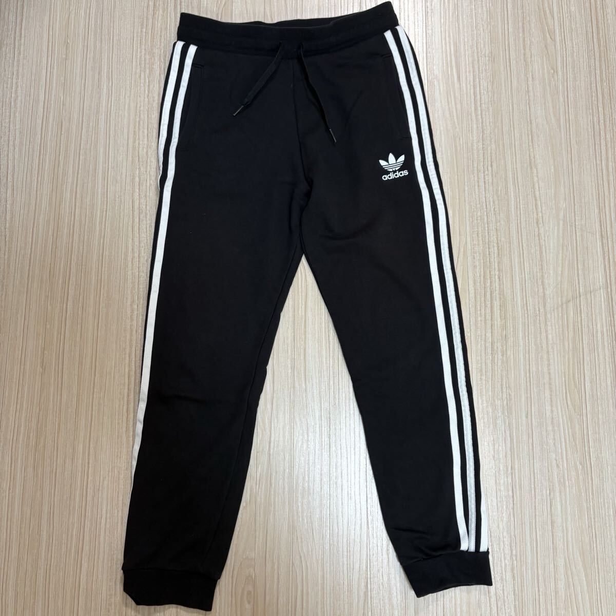 送料無料★adidas アディダス オリジナルス スウェット パンツ 150拍卖