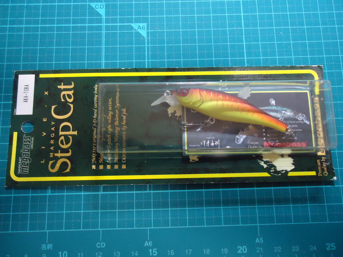 メガバス ステップキャット(AKA-TORA) 未開封品拍卖
