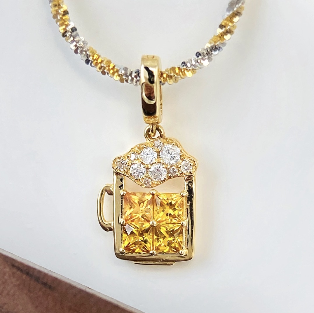 18金 ダイヤモンドチャーム ペンダント【ビール】K18YG 18K ネックレスチャーム ダイヤモンド 黄色 イエロー カラーストーン バチカン拍卖