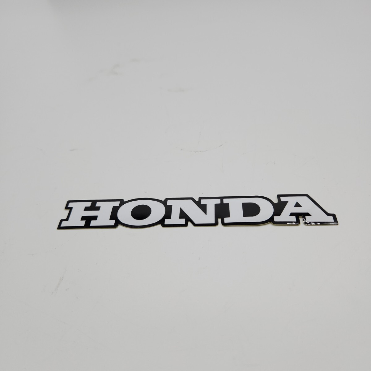 シャリー等に適合エンブレム画像は1枚ですがお届けするのは2枚セットです。ホンダ純正新品未使用。拍卖