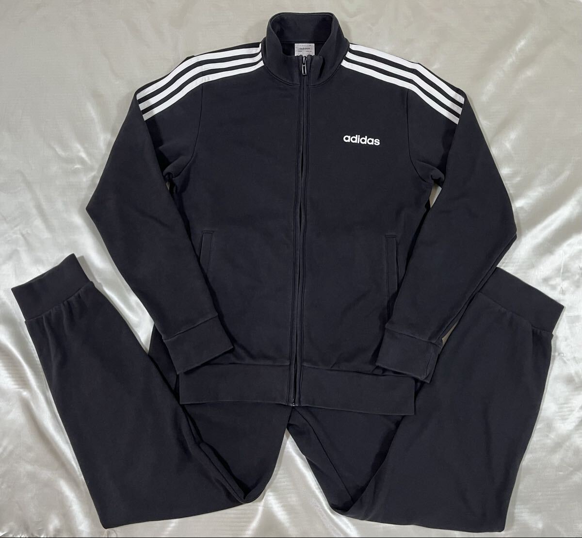 アディダス adidas 長袖 パンツ 上下 セットアップ フルジップ トレーニングウェア ジャージ 上下セット ブラック S拍卖