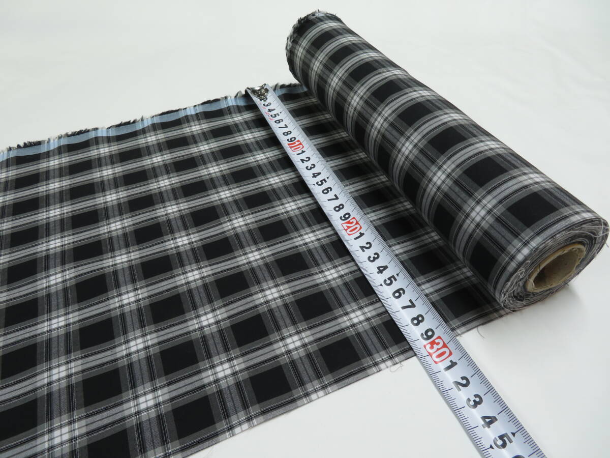 はぎれロール (TH-95) ギンガム タータン チェック柄 黒 約27㎝幅×約12m 布 生地 スタイ 教材 布草履 カルトナージュ ハギレロール 安い拍卖