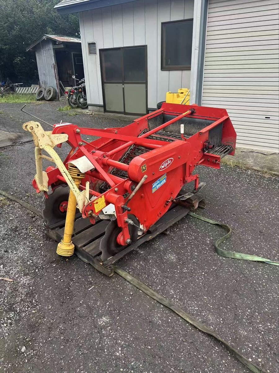 ニプロ掘取機 トラクターパーツ 青森県十和田市発拍卖
