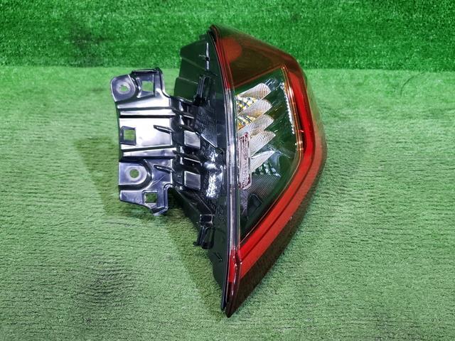 新車外し 送料安 シビック 6BA-FL1 右テールライト 右テールランプ LX拍卖