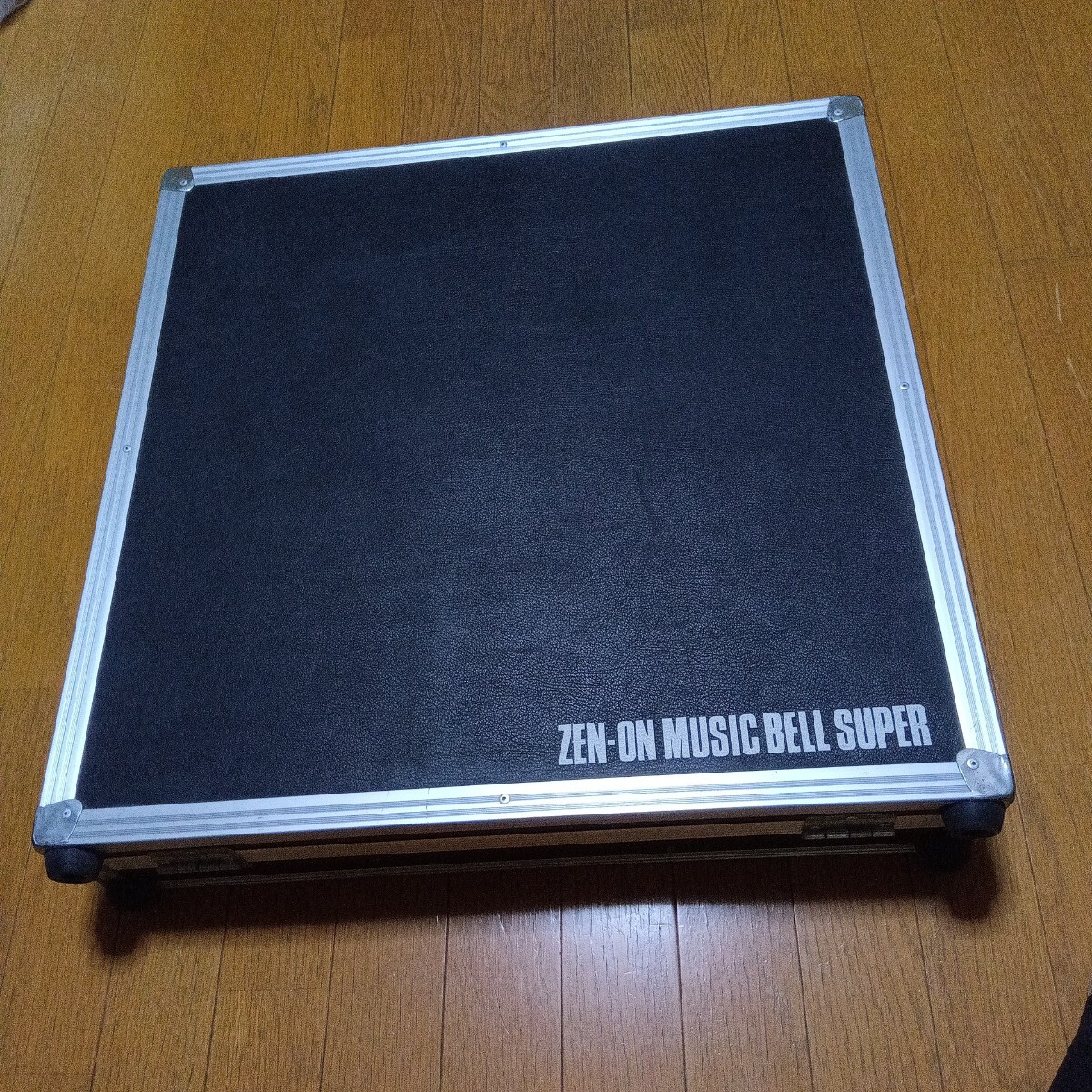 全音 ミュージックベル MB-SP25音セット(ケース・説明書付)すてきな友達 楽器集CDハンドベルの魅力のセット拍卖