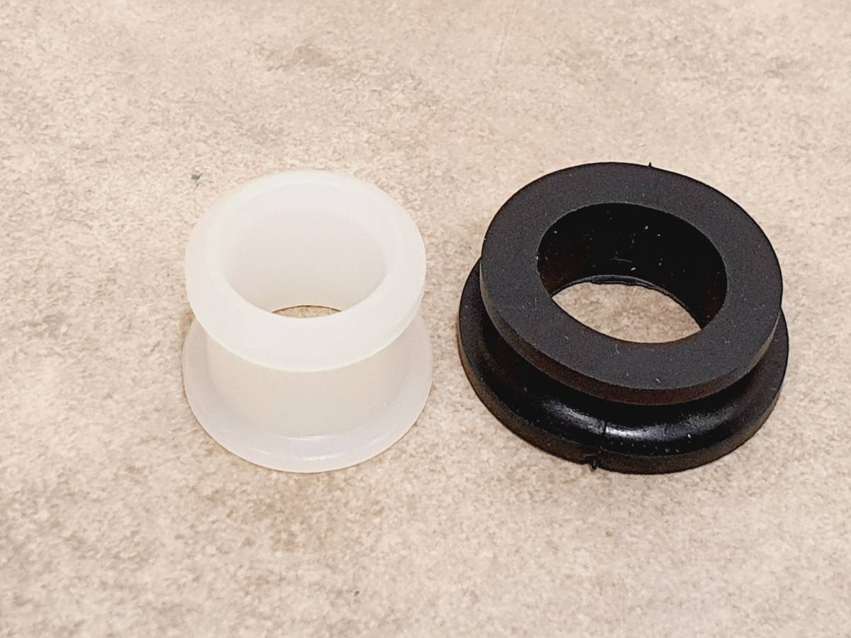 ルノー・4 キャトル シフトパイプブッシュセット拍卖