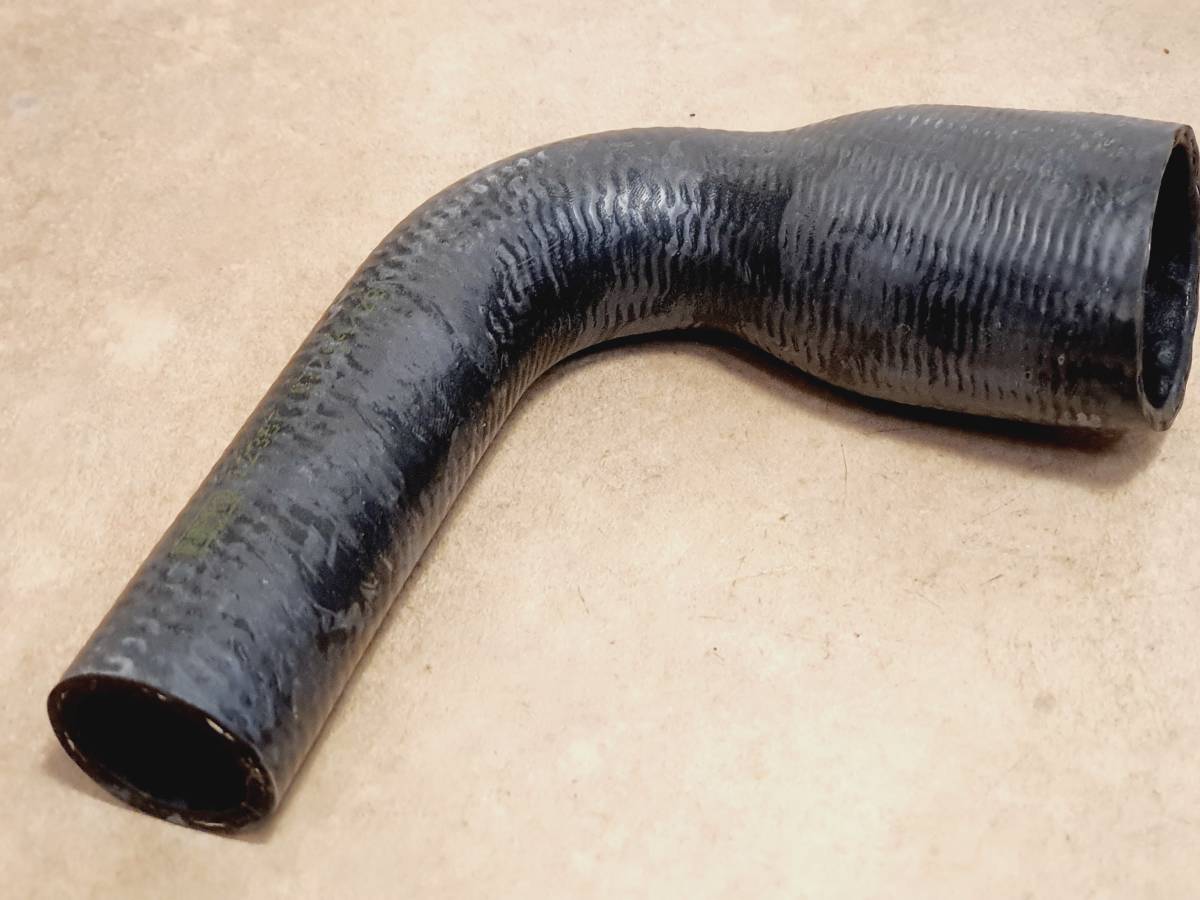 ルノー・4 キャトル 850 ラジエーターホース サプライ側拍卖