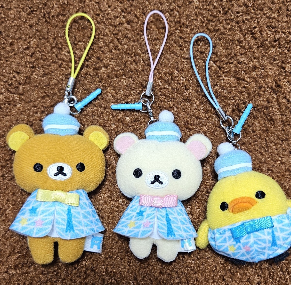 ♪リラックマストア東京スカイツリー店♪イヤホンジャック付キーホルダー3個セット②ぬいぐるみ画面クリーナー コリラックマ&キイロイトリ拍卖