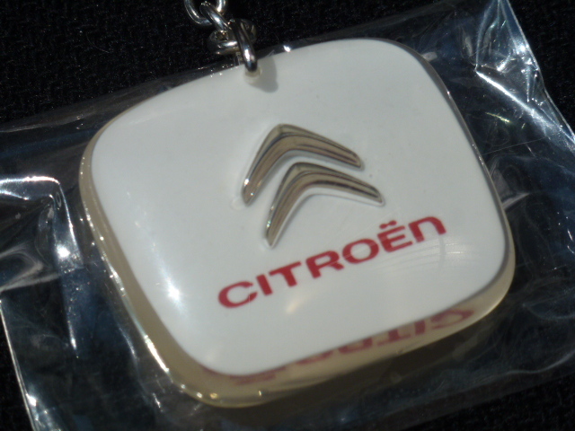 【最安値!新品!】シトロエン 純正 キーホルダー DS SM C3 C4 C6 DS3 ベルランゴ エアクロス 2CV C5X C5 ハッチバック ハイブリッド ピカソ拍卖