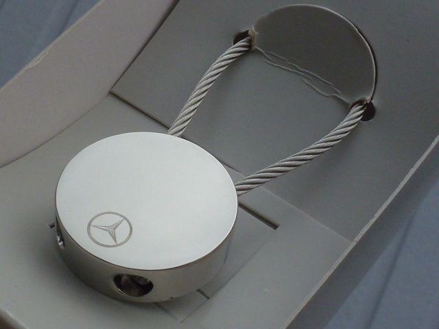 【新品!最安値!】メルセデス・ベンツ 純正 キーホルダー CLA GLA GLB GLC GLE ヤナセ Aクラス Cクラス Gクラス AMG ゲレンデヴァーゲン拍卖