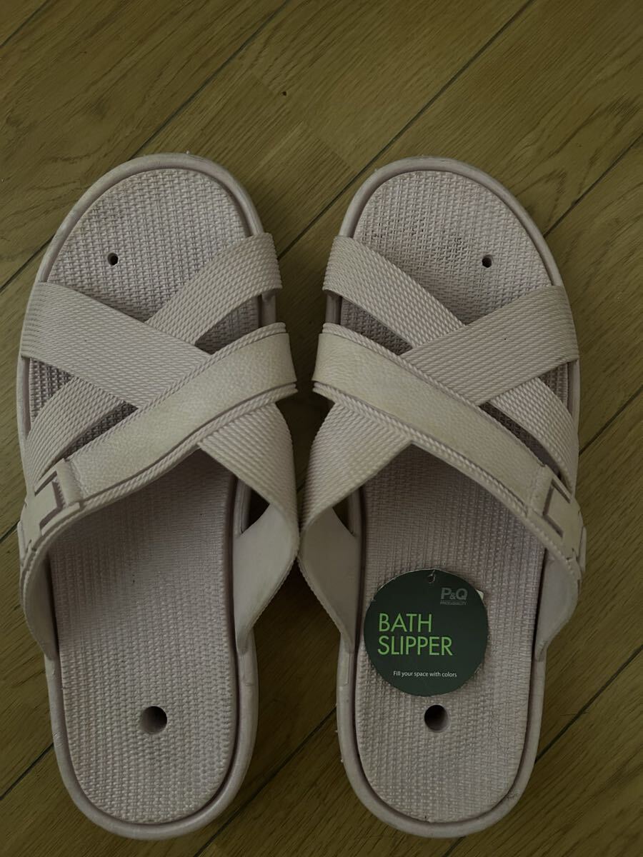 韓国製 可愛いピンク色 BATH SLIPPER 厚み 丈夫なバススリッパ P&Q 拍卖