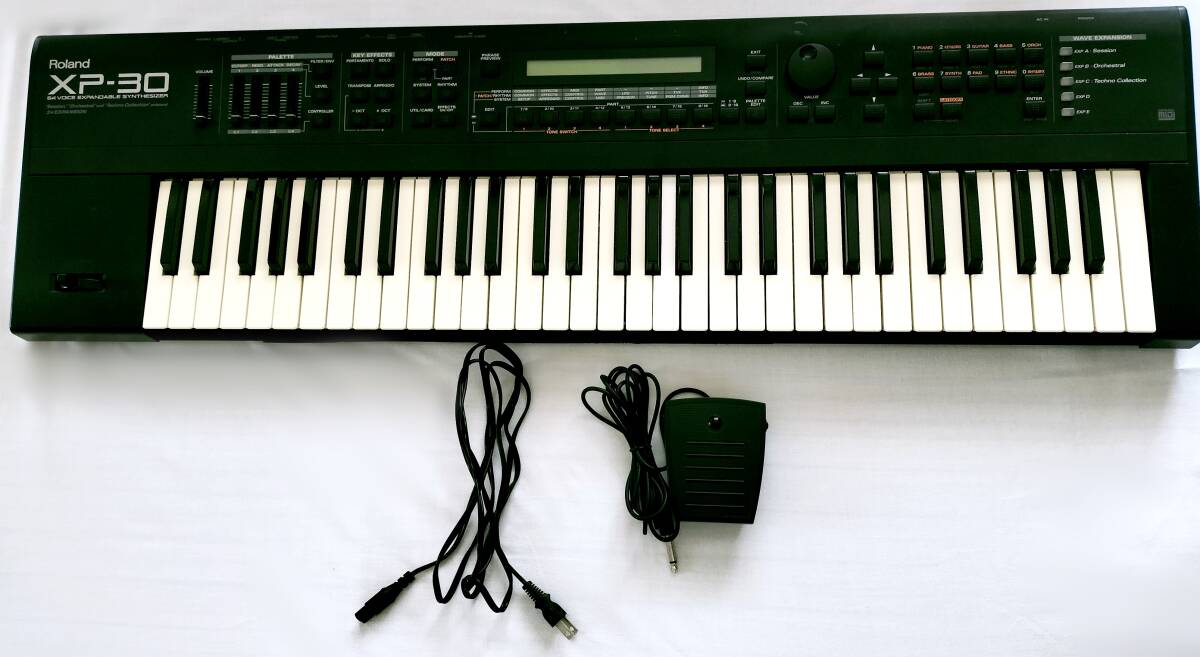 Roland XP-30 シンセサイザー拍卖