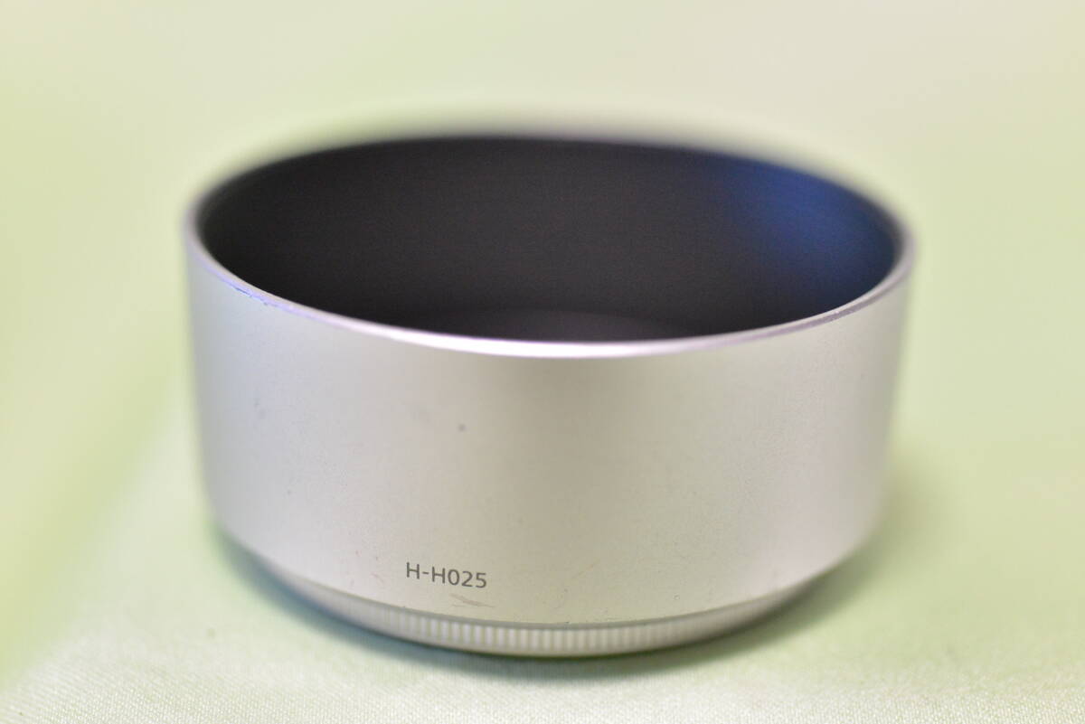 Panasonic LUMIX レンズフード H-H025 シルバー拍卖