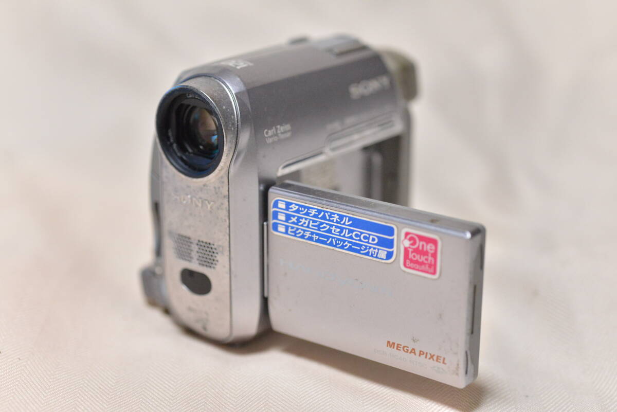 SONY ソニー デジタルビデオカメラレコーダー DVテープ シルバー DCR-HC40拍卖
