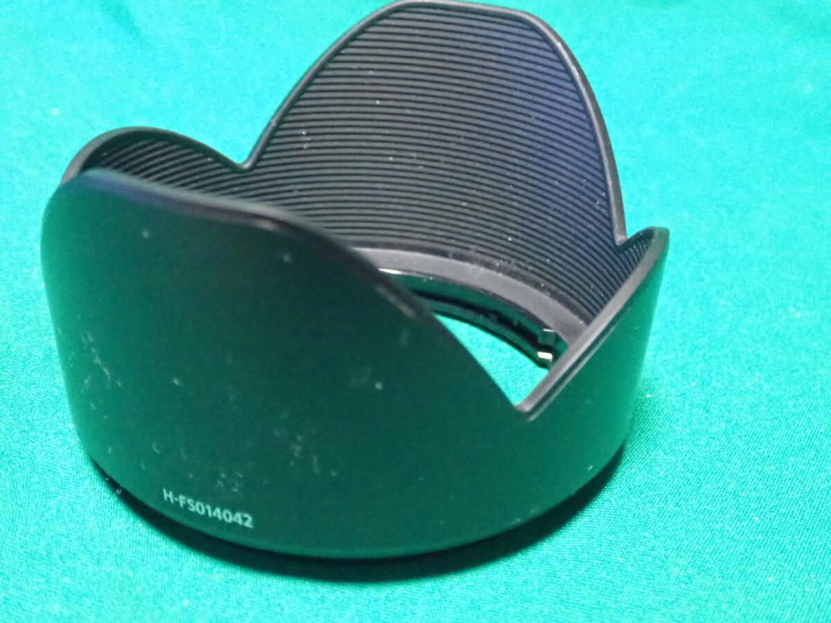 純正 パナソニック Panasonic LUMIX レンズ フード H-FS014042拍卖