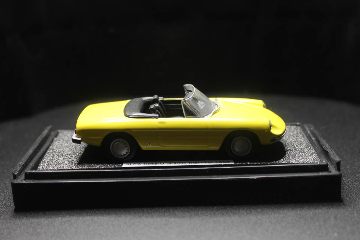 メーカー不明 1/43 アルファロメオ スパイダー デュエット 1600拍卖